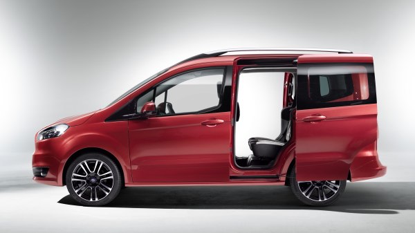  Yeni (2014) Ford Tourneo Courier.. önü olmamış bence