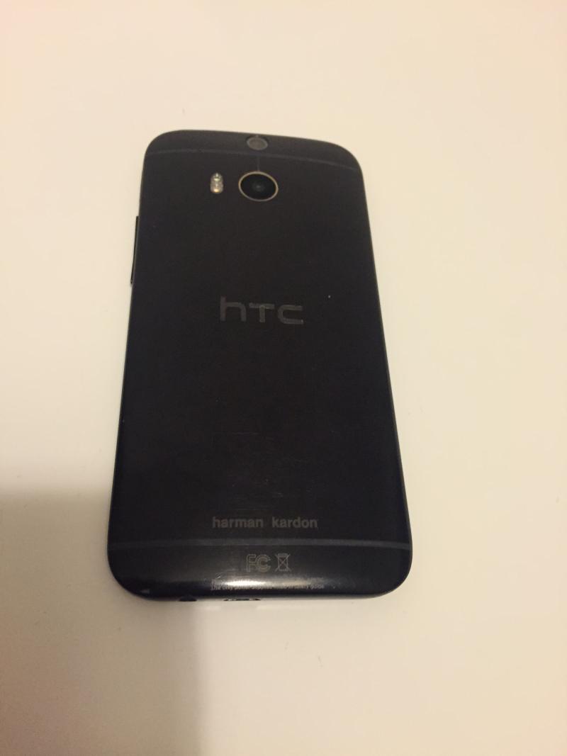  HTC ONE M8 32 GB ***499TL***  Harman Kardon & Gun Metal