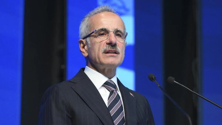 Bakan Uraloğlu: “Ortalama 80 megabit hızında internet verebiliriz ama istek 35 megabit'