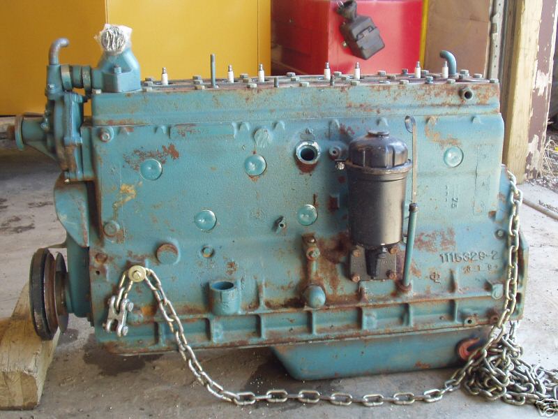  V MOTOR TİPİNİ DÜZ STİLLERDEN AYIRAN ÖZELLİKLER ?