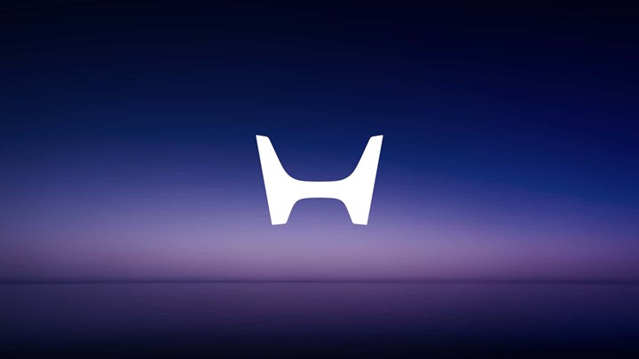 Honda, elektrikli araçlarda kullanacağı yeni logoyu tanıttı