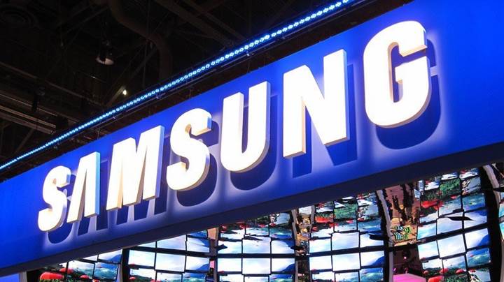 Samsung da Trump’ın vergi tehditlerine boyun eğdi