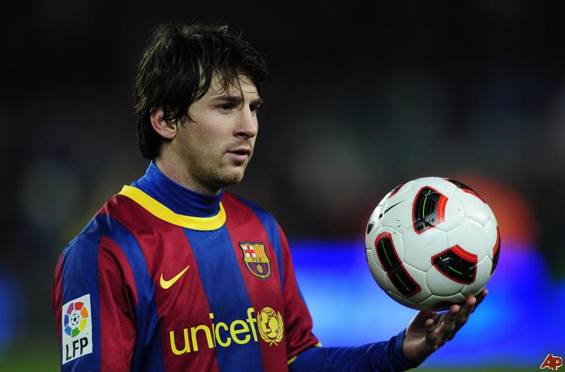  Messi rekora doymuyor!