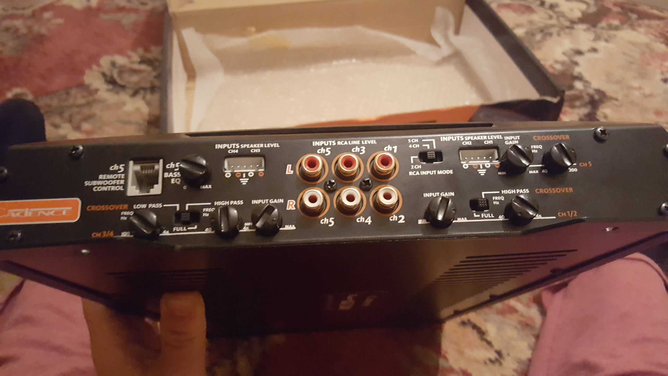Amfimi aldım bilgilerinizi paylaşırmısınız cadence F100-5 
