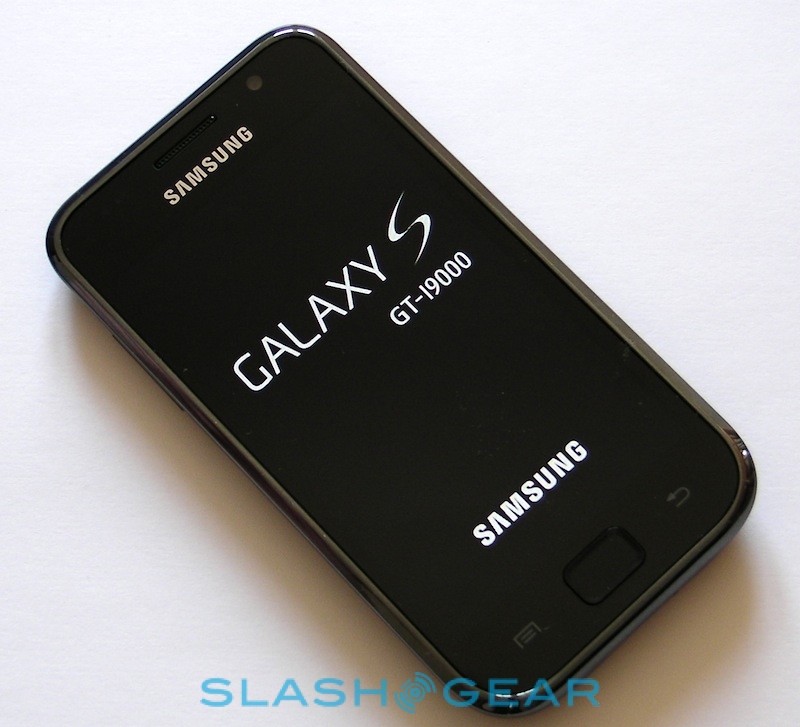  SAMSUNG GALAXY S İNCELEME:ANDROİD 2.1/1 GHZ/5MP  720P/802.11N/4'' S-AMOLED