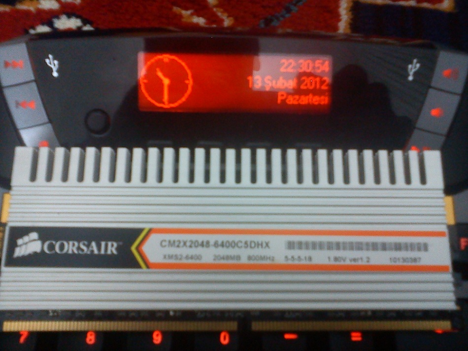  Corsair XMS2 1x 2gb DDR2 800Mhz 45TL