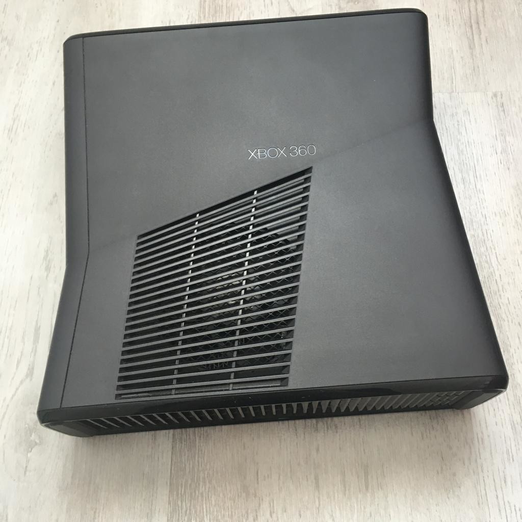  SATILMIŞTIR - SIFIR AYARINDA XboX 360 SLIM + 3 KOLLU + FULL OYUN YÜKLÜ + JTAG