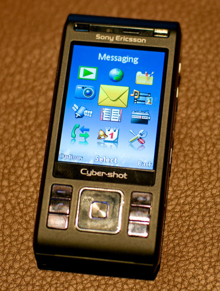  :..Yeni 8 MegaPiksel Cyber-Shot C905 (SHIHO)..: