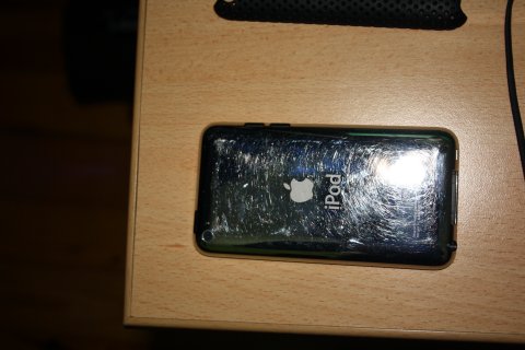  SATILIK Garantili İpod  Touch 4G 8 GB 300TL