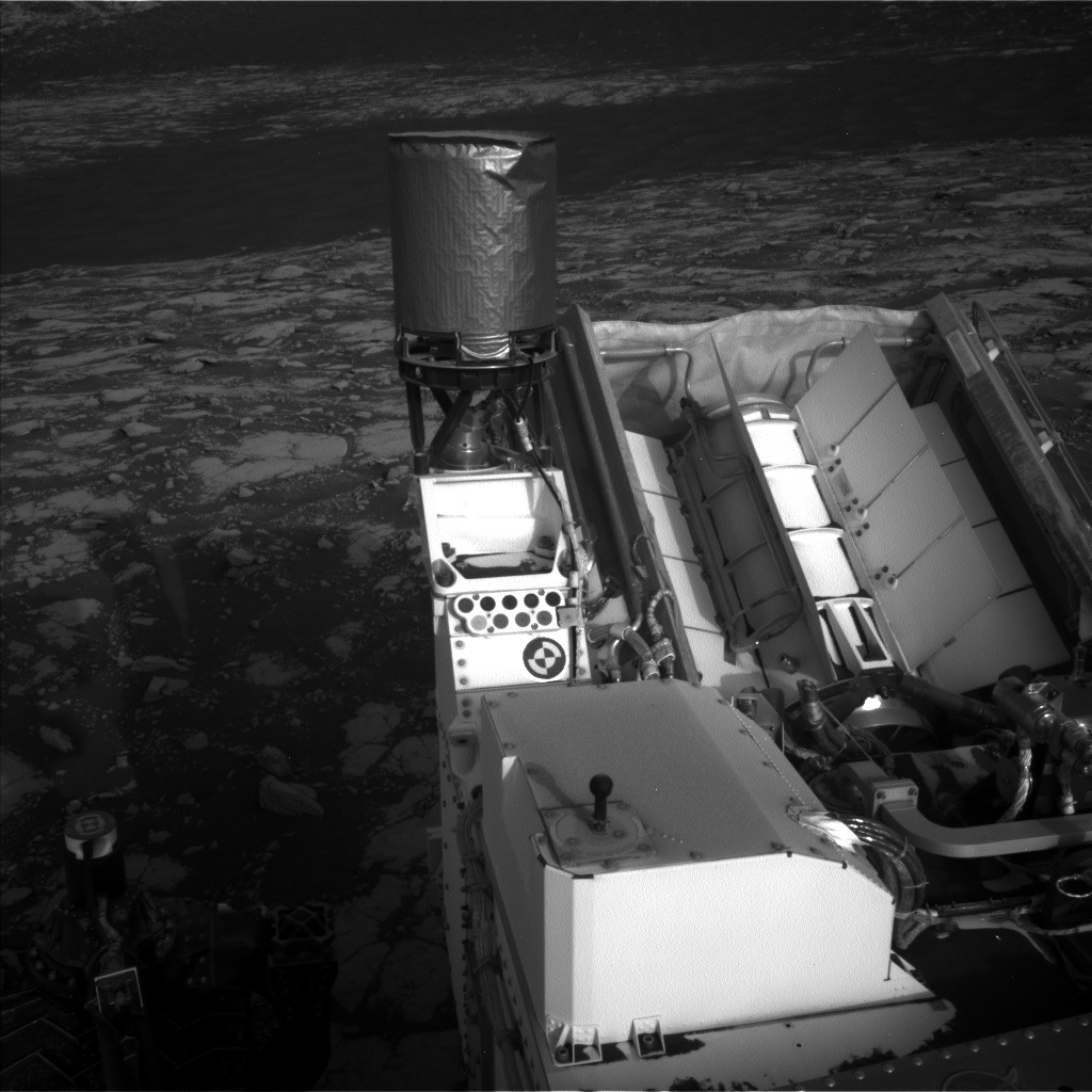 NASA, InSight aracını iki saat içerisinde Mars yüzeyine indiriyor [Güncellendi]