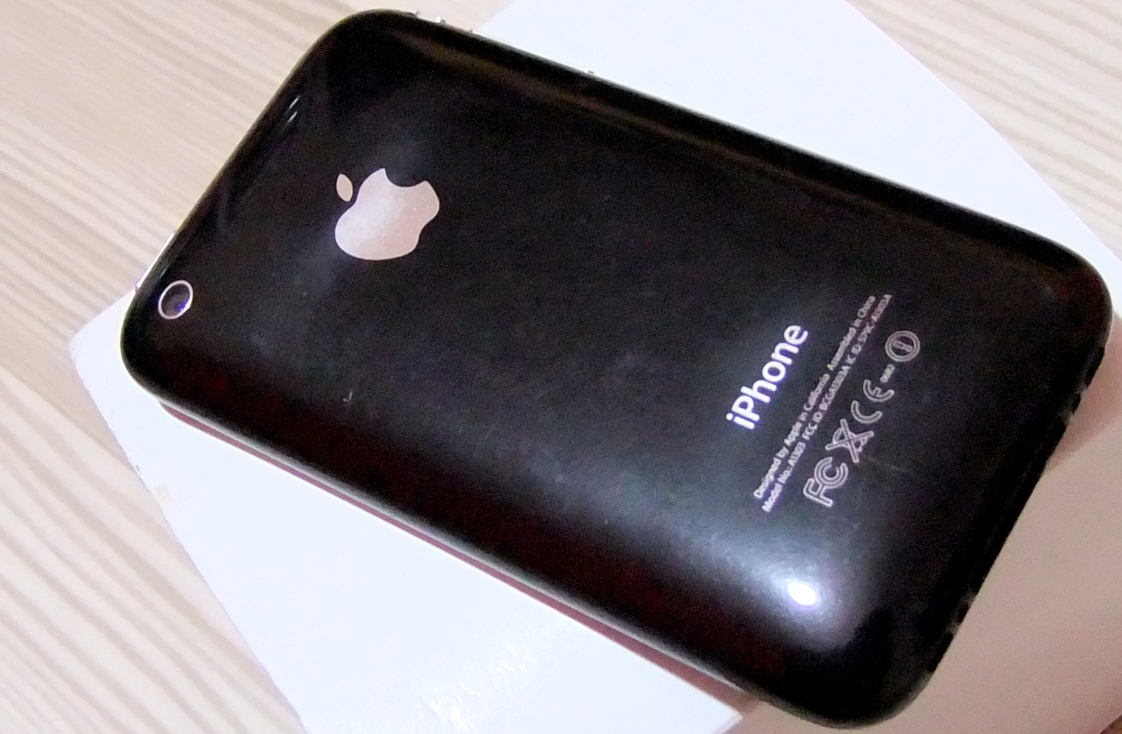  Apple iPhone 3GS Tr cıkıslı 8 GB uygun