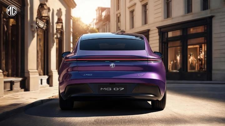 MG’den Porsche Taycan’a rakip: MG 07 görücüye çıktı