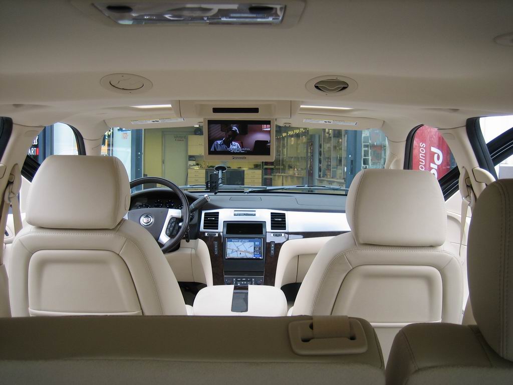  Meraklısına Cadillac Escalade 6.2 V8 Vortec