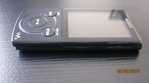  Satılık | Sony NWZ-E444/B 8GB Siyah Media Player
