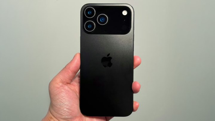 iPhone 17 Pro, yarı cam yarı alüminyum tasarımla gelebilir