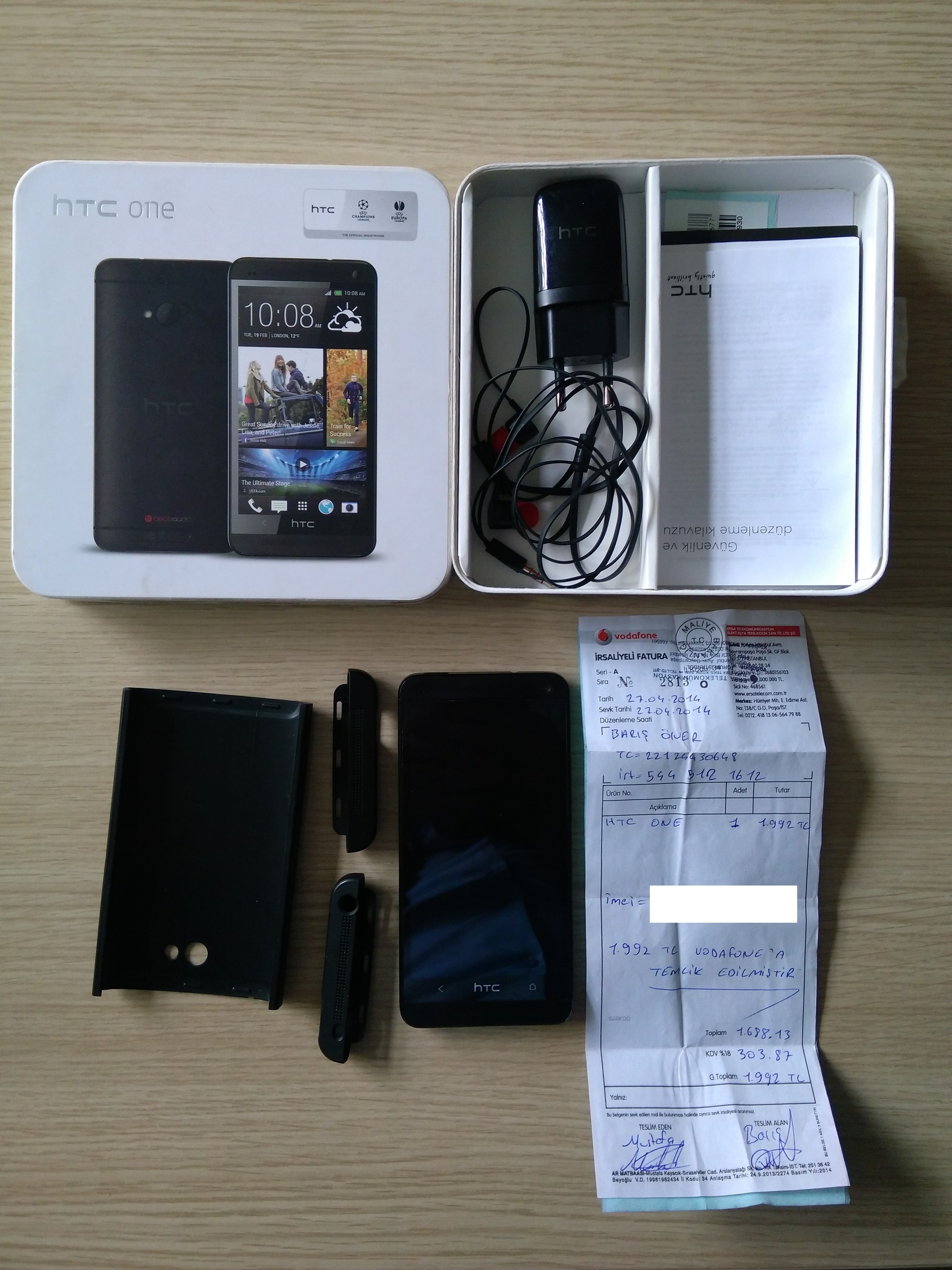  HTC ONE M7 32 GB BLACK TEMİZ SATILDI SİLİNEBİLİR