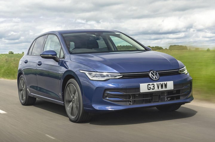 Volkswagen, elektrikli Golf ve T-Roc'un çıkışını erteledi