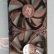 SATILIK Sıvı Soğutma Parçaları, CPU soğutucu, Kasa Fanları vs.