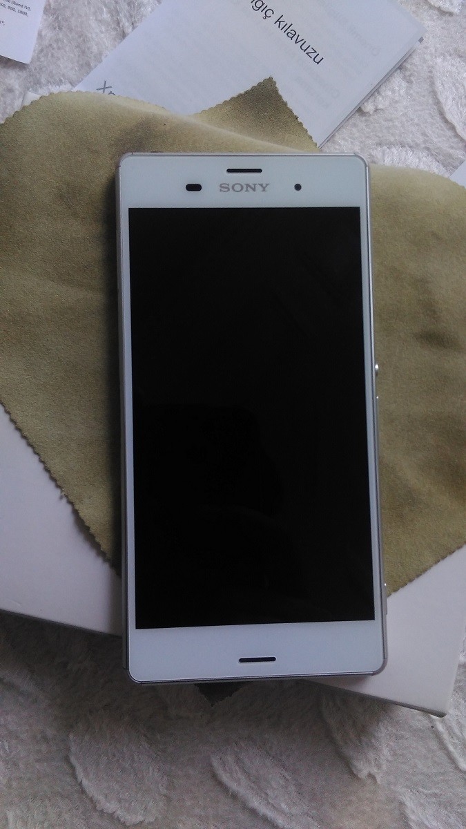 SONY XPERİA Z3 BEYAZ RENK FULL KUTULU FATURALİ