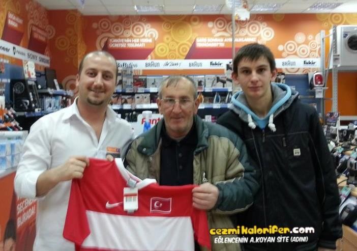  Messinin babası