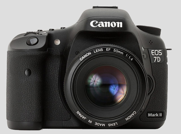 Canon 7D Mark 2 Hakkında İlk Bilgiler Gelmeye Başladı