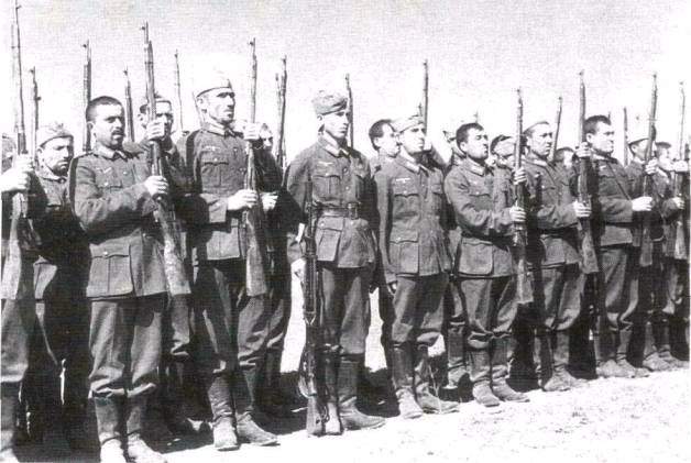  Bosnalı Nazi SS fotoğrafları