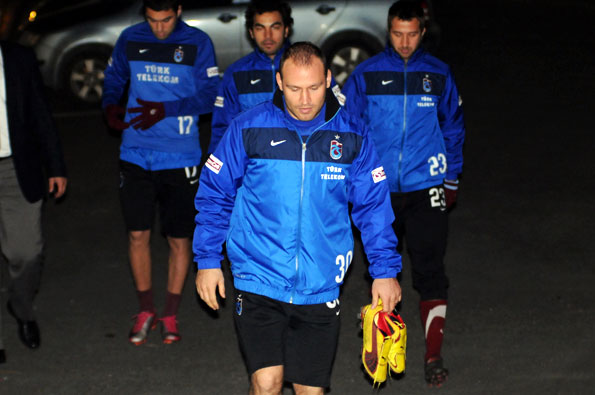  TRABZONSPOR 10/11 Sezonu Maç Konusu | Trabzonspor STSL'i 2. Olarak Tamamladı