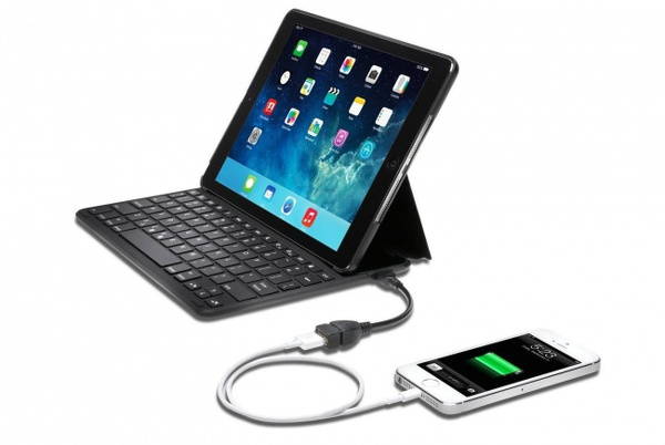 Kensington'dan iPad Air için şarj edebilen KeyFolio Thin X3 klavyeli kılıf