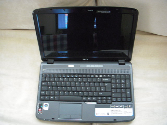  ACER ÇİFT ÇEKİRDEK 3 GB RAM, 15.6 EKRAN (FİYATTA İNDİRİM VAR)