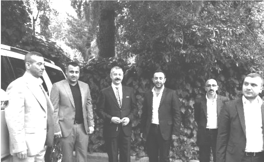  Dündar Kılıç   Ruşen Han Çatıkkaya , Sedat Peker , Abdullah Çatlı , Oğuz Korukır Türkiyenin Babaları