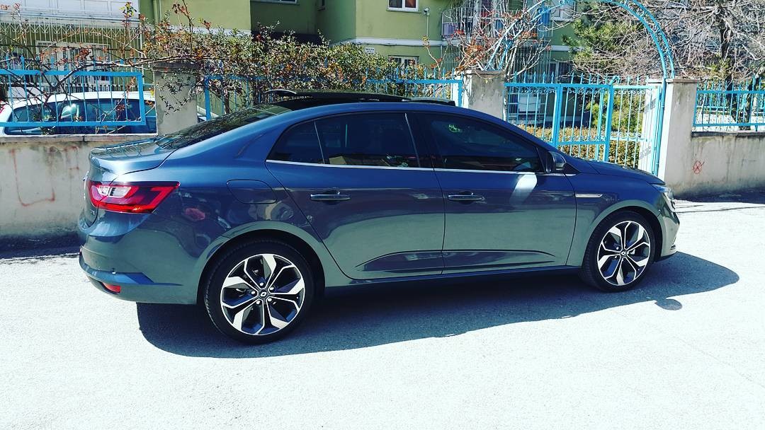 @@ 2024 Kia XCEED alındı @ 2015 C180 Exclusive @2020 Tucson @2016 Renault Megane 4HB  1.5dci EDC  @@