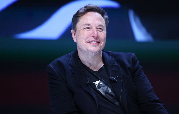 Elon Musk küresel Windows kesintisiyle dalga geçti