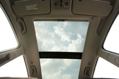  panoramik cam tavan ve sunrooflu  dizel otomatik  araç  bulan bilen varmı