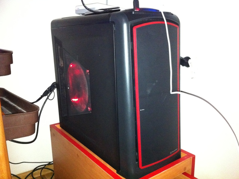  Thermaltake G elements middle tower+ V10  fikir verin lütfen