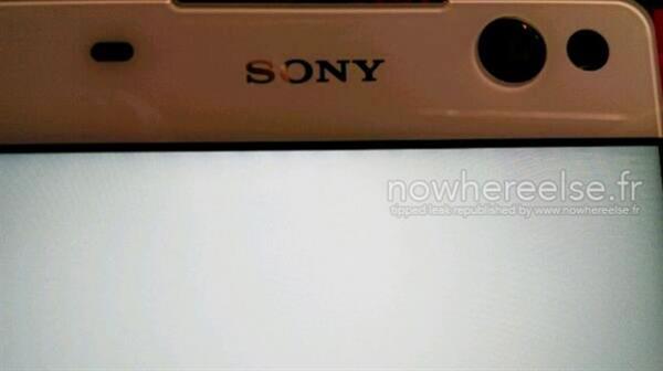 Sony'nin çerçevesiz modeline ait yeni fotoğraflar sızdırıldı