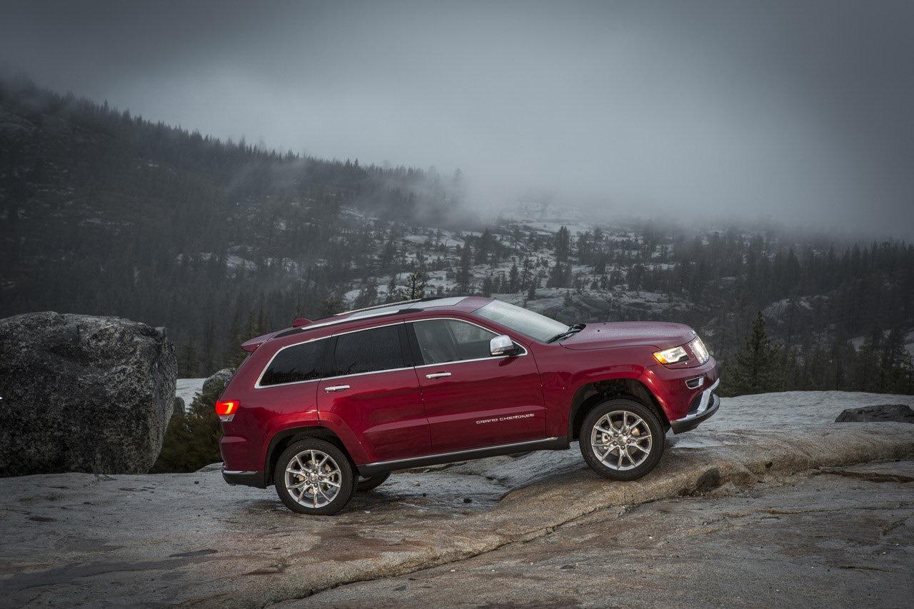  JEEP GRAND CHEROKEE MAKYAJLANDI