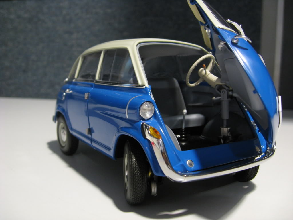  Model Otomobil Biriktiren Var mı? (Diecast)