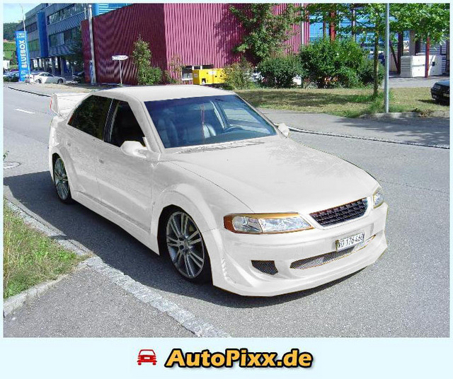  OPEL VECTRA İÇİN BU BODY KİT KAÇA MAL OLUR