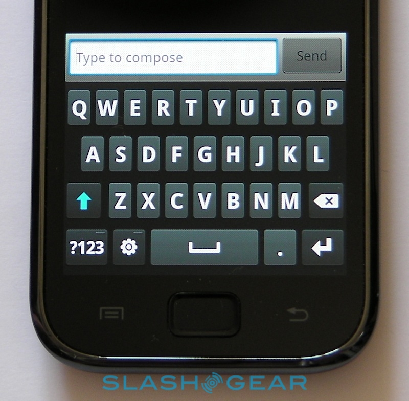  SAMSUNG GALAXY S İNCELEME:ANDROİD 2.1/1 GHZ/5MP  720P/802.11N/4'' S-AMOLED