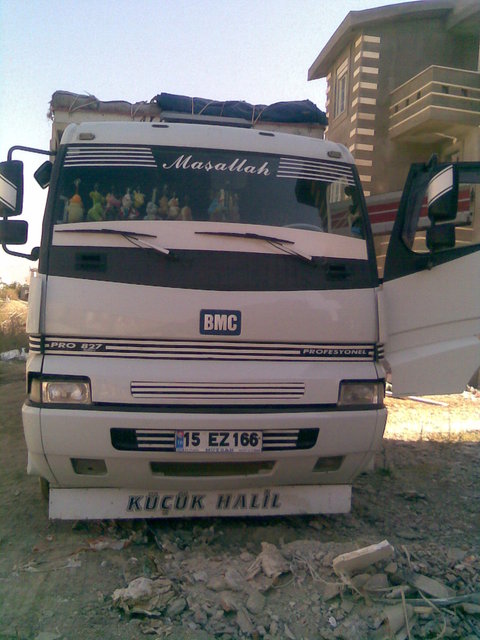>>  13 YAŞINDA !