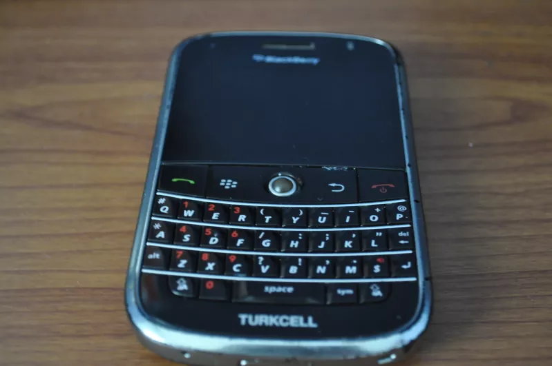  ##SATILIK## BLACKBERRY BOLD 9000 ---100 TL---