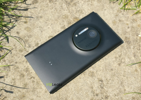 Huzurlarınızda Nokia Lumia 1020: 41MP yeni nesil kamera, 2GB bellek ve daha fazlası...