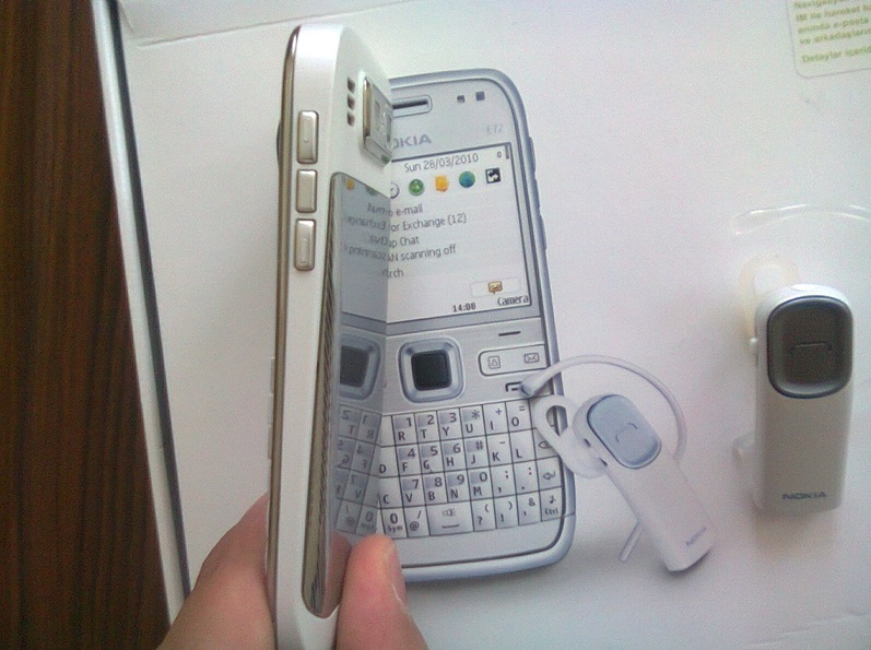  Nokia E72 White Garantili