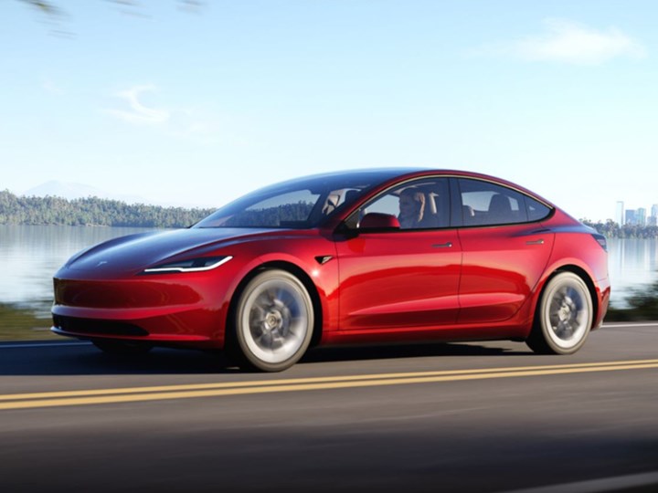 Tesla, 2024'te beklentilerin gerisinde kaldı: Net kârı yarı yarıya azaldı