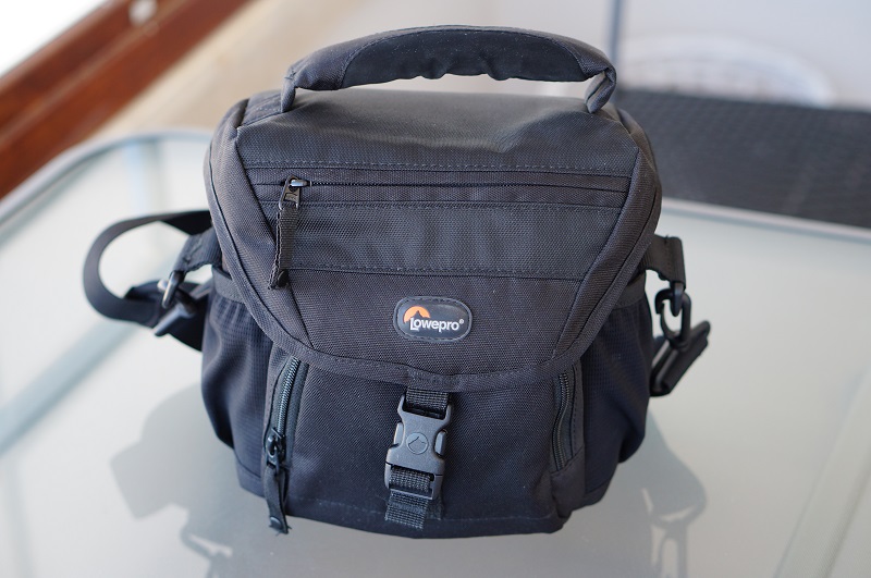  SATILIK EFSANE SONY R1 - Lowepro ve Ekstralar