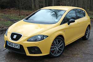  yenı golf gti mi seat leon cupra mı?