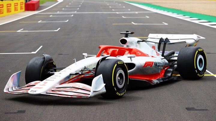 2022 Formula 1 araçlarından ilk resmi görüntüler geldi