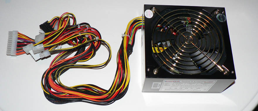  LC Power 550W 140MM Sessiz Fanlı PSU İncelemesi