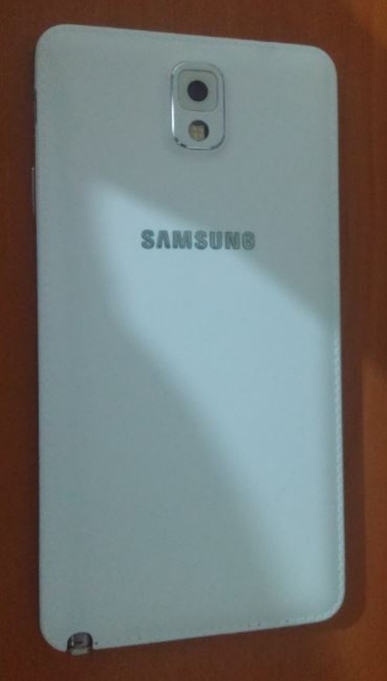 32GB  Beyaz Renk Galaxy Note 3 : 650 tl