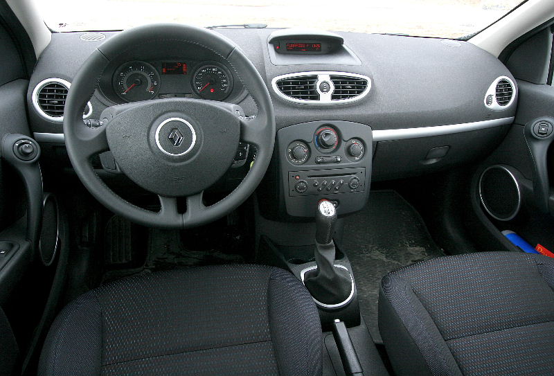 Как снять панель рено клио Clio III showroomlarda... DonanımHaber Forum " Sayfa 9